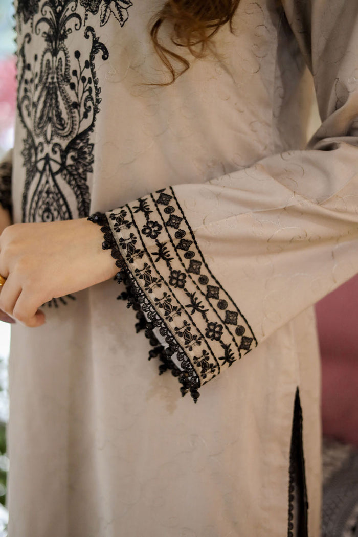 LIBAAS LUXURY UNSTITCHED WINTER DHANAK EMBROIDERED 3PC WITH DIGITAL PRINTED WOOL SHAWL