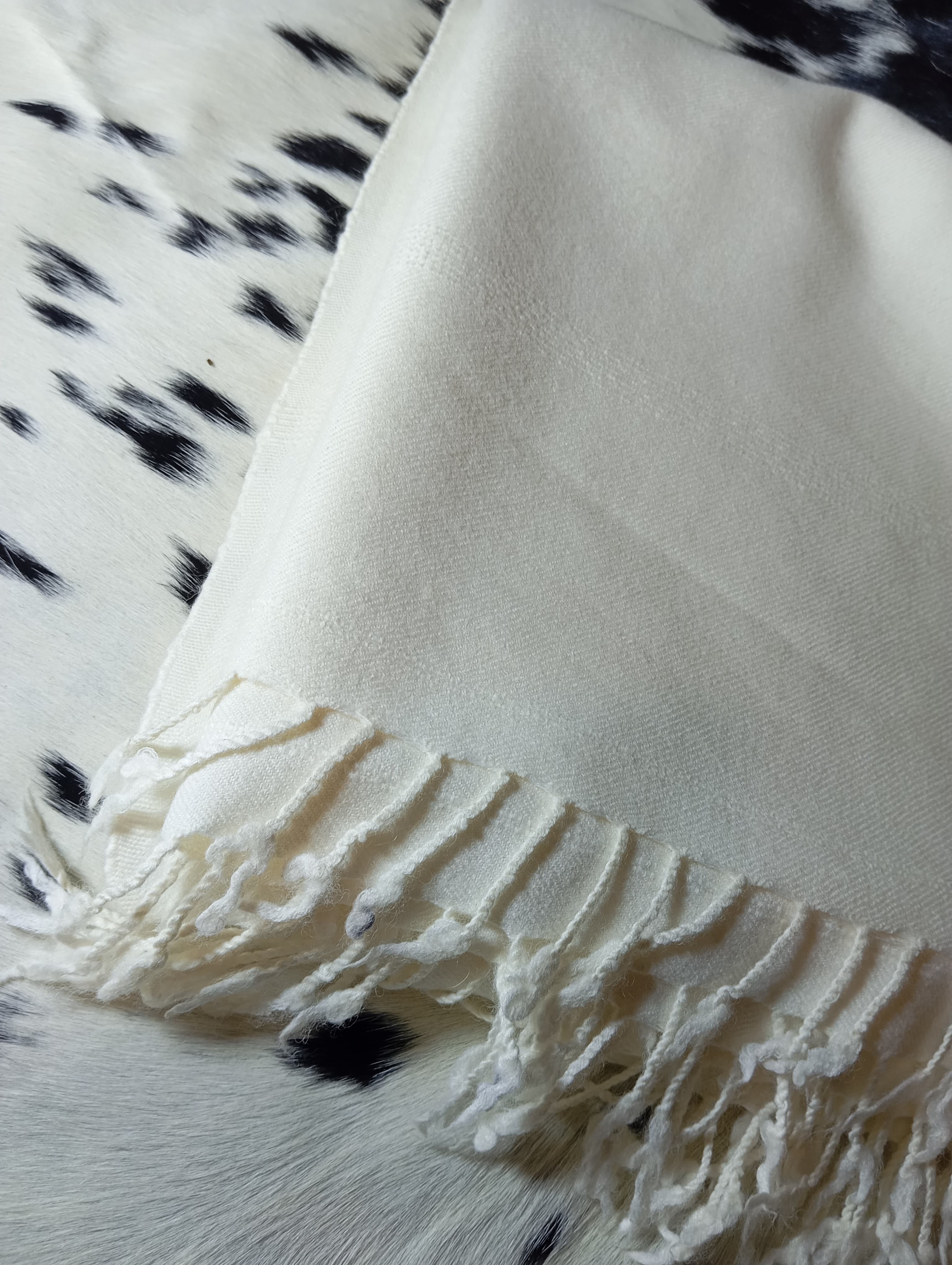 PURE PASHMINA WOOLEN SHAWL FOR MEN LIGHT-WEIGHT BOSKI