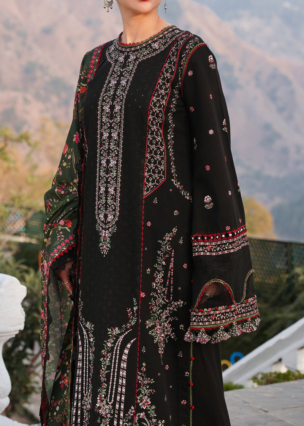 HUSSAIN REHAR DHANAK EMBROIDERED WINTER 3PC WITH DHANAK EMBROIDERED SHAWL
