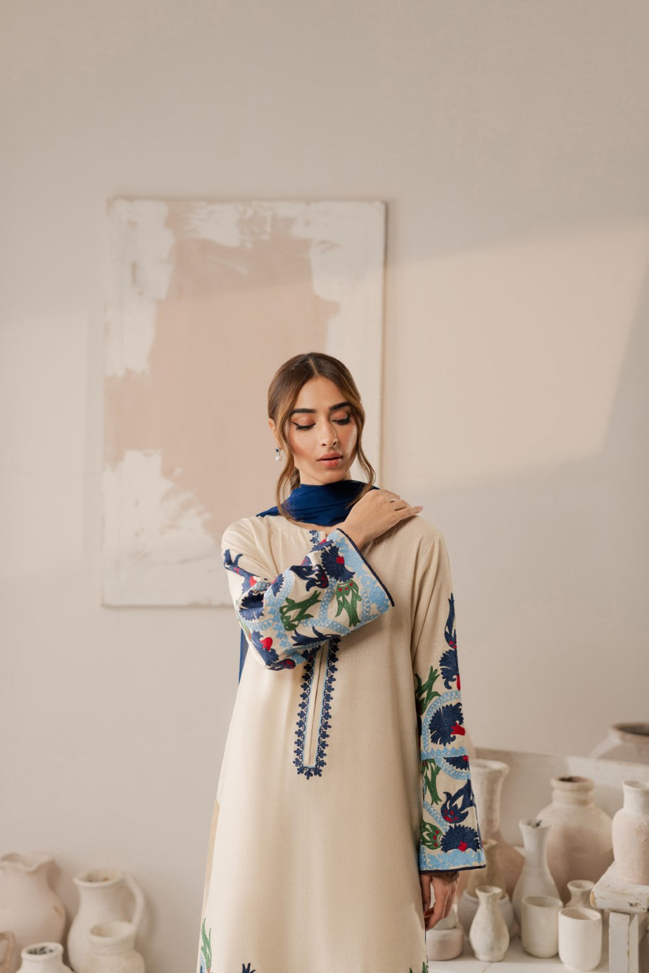 VINTAGE LUXURY UNSTITCHED DHANAK 3PC