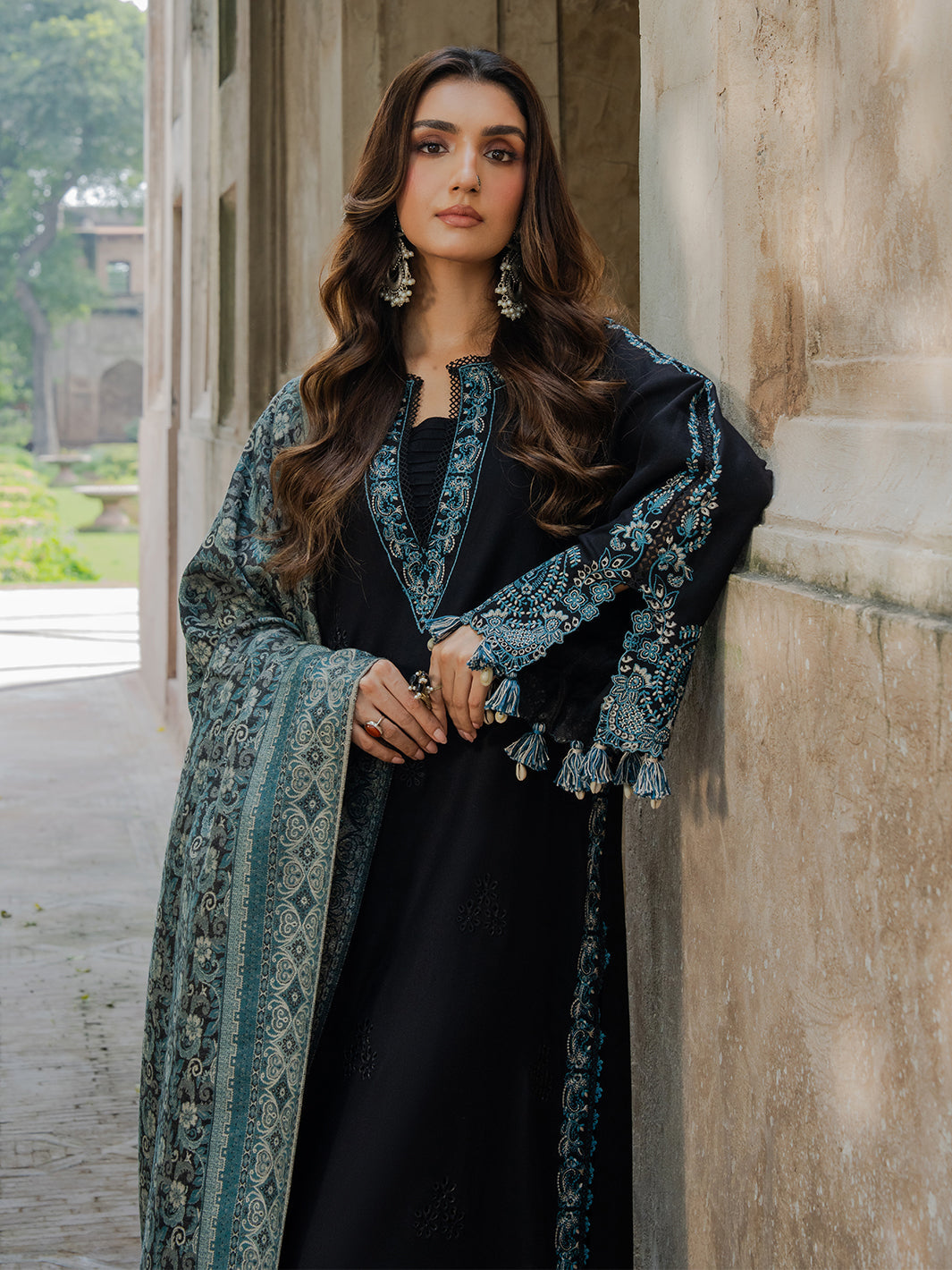 IZEL LUXURY UNSTITCHED WINTER DHANAK EMBROIDERED 3PC WITH DIGITAL PRINTED WOOL SHAWL