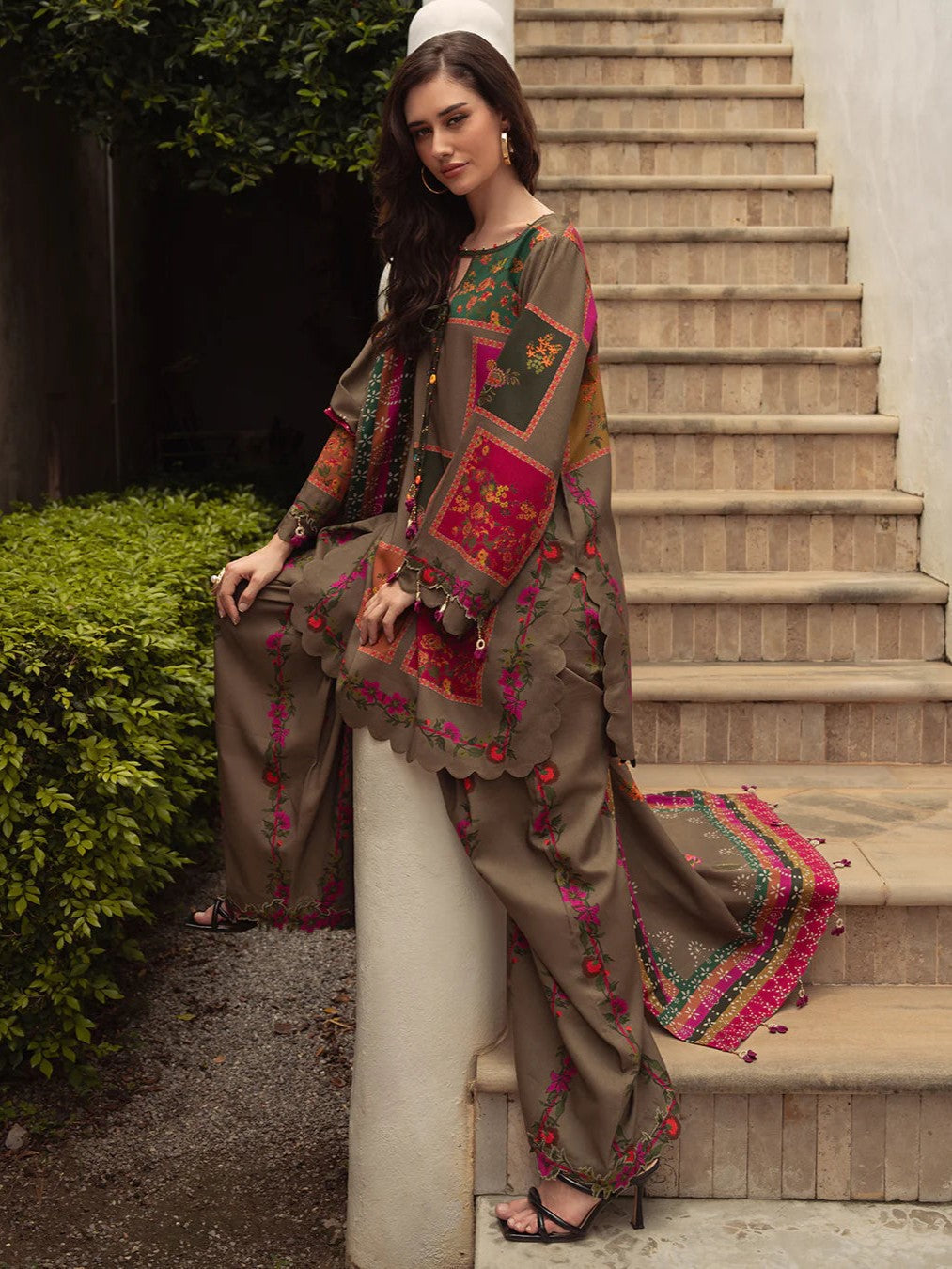 CHARIZMA UNSTITCHED SILK 3PC WITH PRINTED DUPATTA
