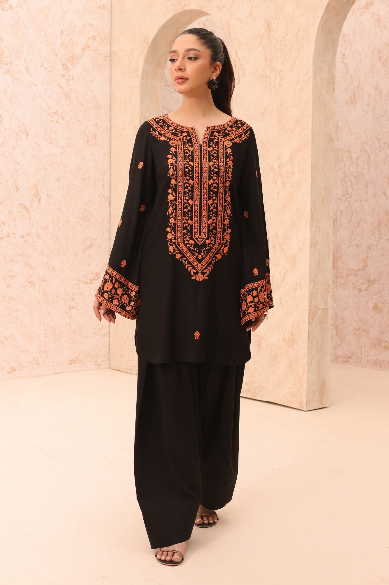 UMZAY UNSTITCHED WINTER DHANAK EMBROIDERED 2PC