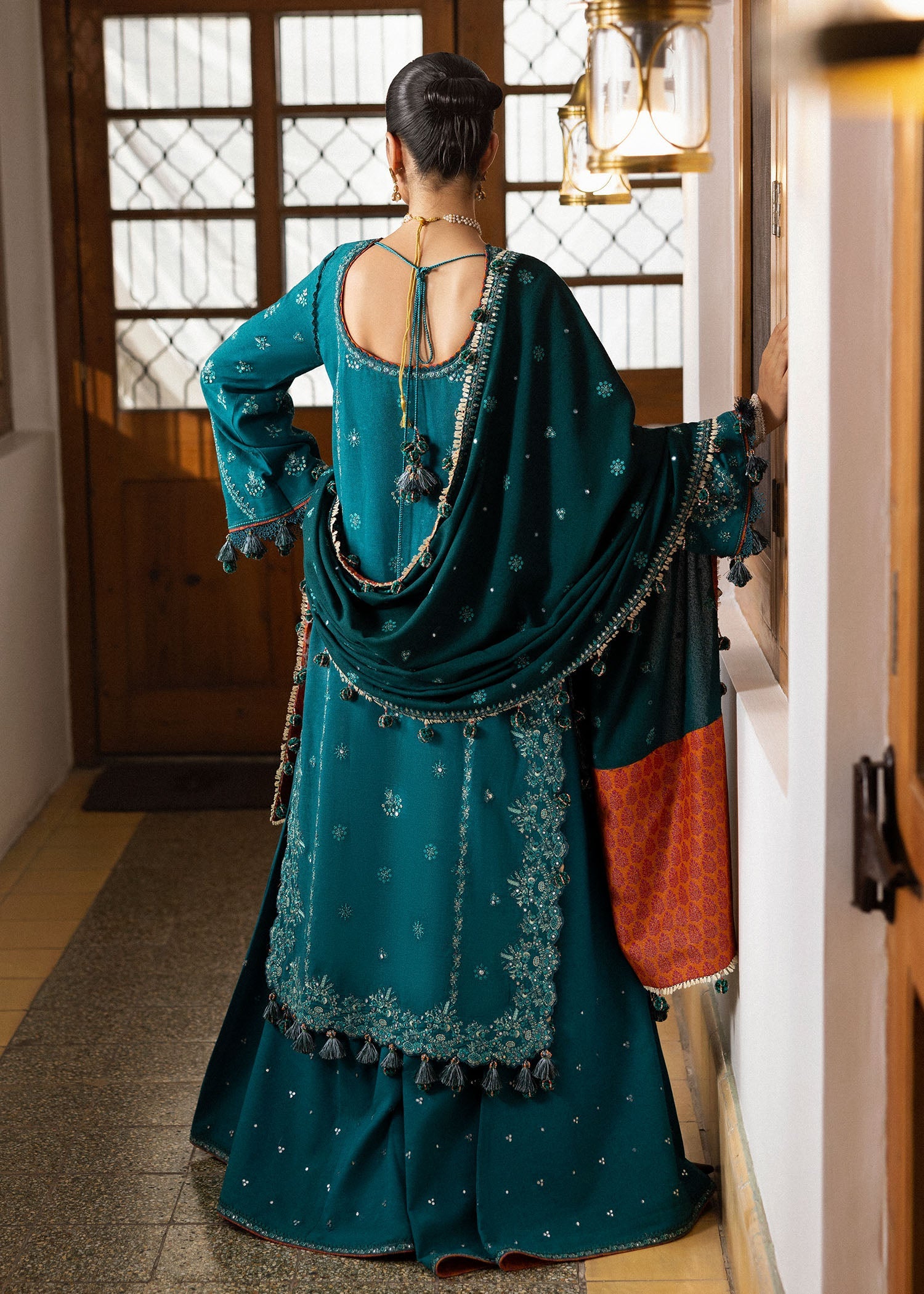 HUSSAIN REHAR LUXURY UNSTITCHED DHANAK EMBROIDERED 3PC WITH DHANAK EMBROIDERED SHAWL