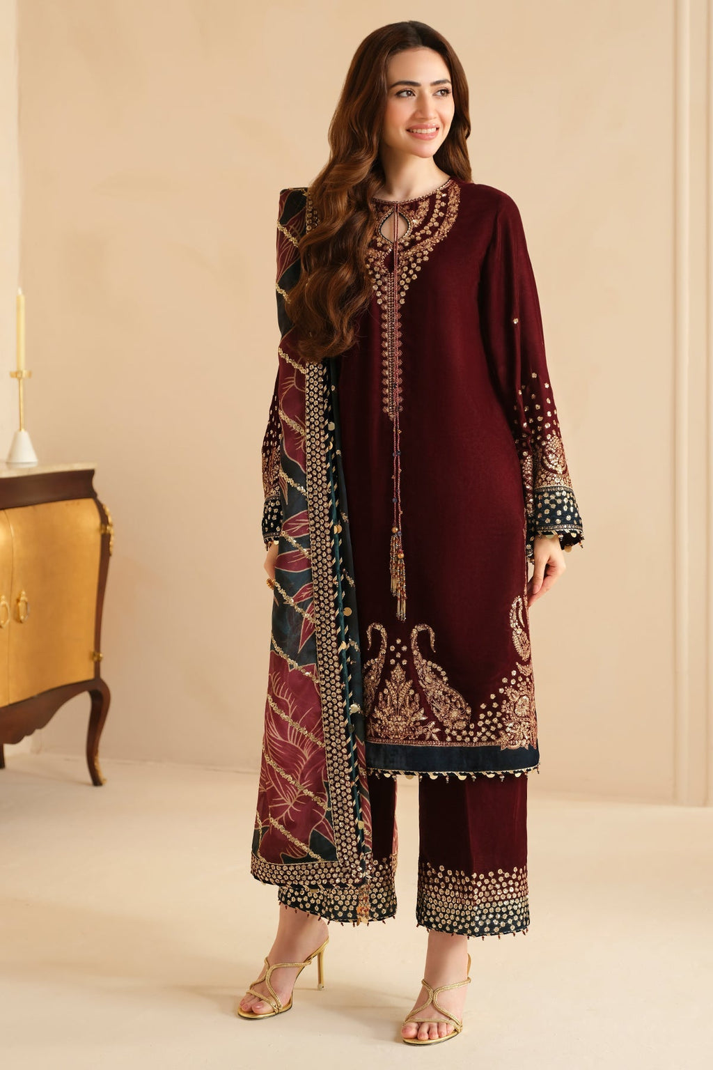 Jazmin 3PC Embroidered Velvet Suit with Embroidered Organza Dupatta (WM-196)