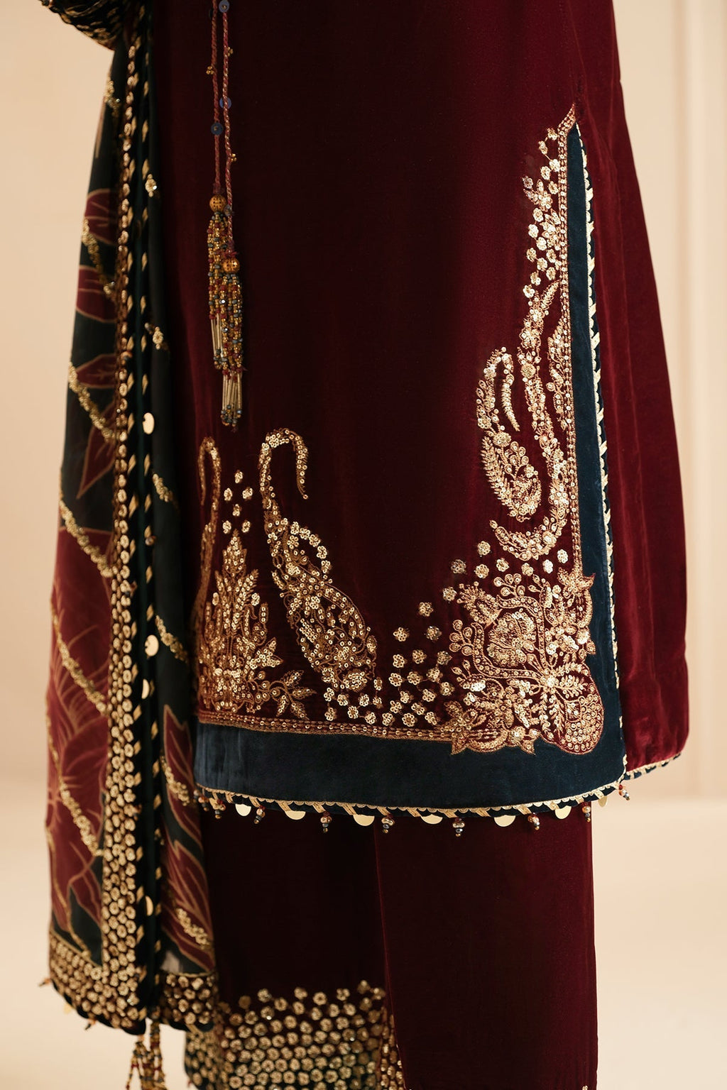 Jazmin 3PC Embroidered Velvet Suit with Embroidered Organza Dupatta (WM-196)