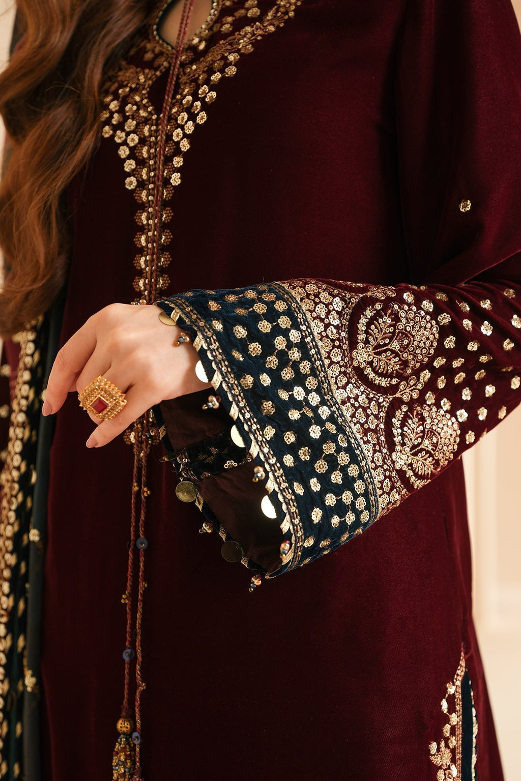 Jazmin 3PC Embroidered Velvet Suit with Embroidered Organza Dupatta (WM-196)