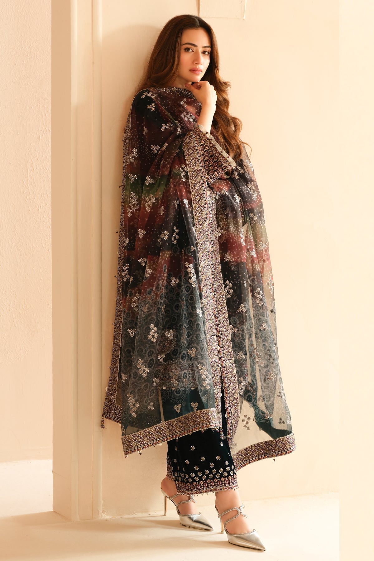 Jazmin 3PC Embroidered Velvet Suit with Embroidered Organza Dupatta (WM-196)